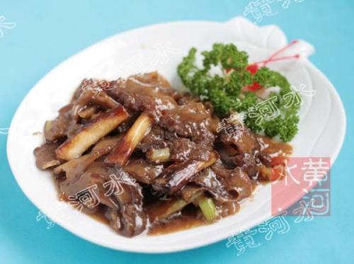 大葱烧海参的做法