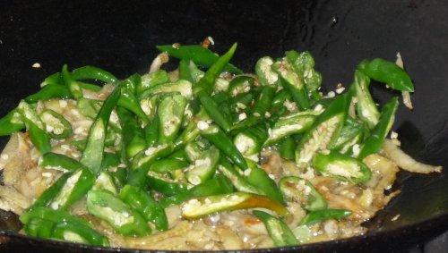 干煸面条鱼的做法