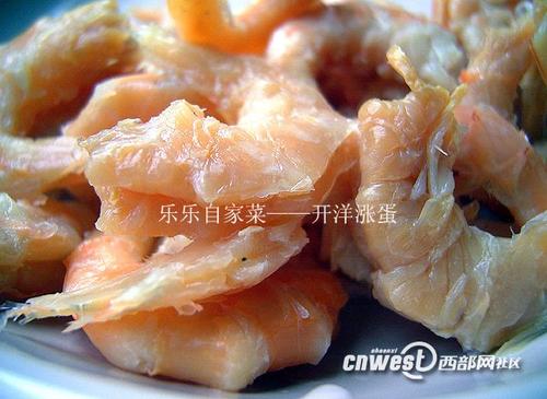 虾仁涨蛋的做法