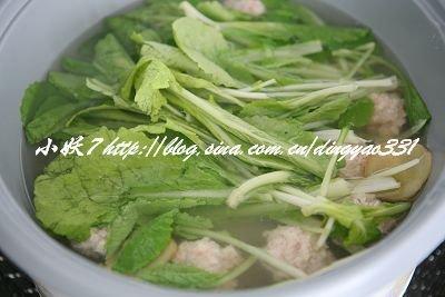 鲜虾丸小白菜汤的做法