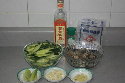 黄瓜蛤蜊汤的做法
