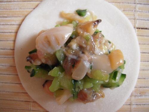 黄瓜蚬子水饺的做法