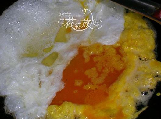 ˫ɫ����Ϻ�ʵ�����