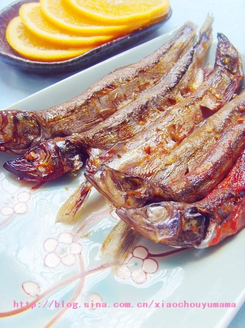 烤多春鱼的做法