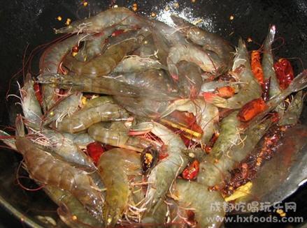 干锅基尾虾的做法