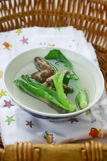 冬菇鹌鹑汤浸芥菜仔的做法