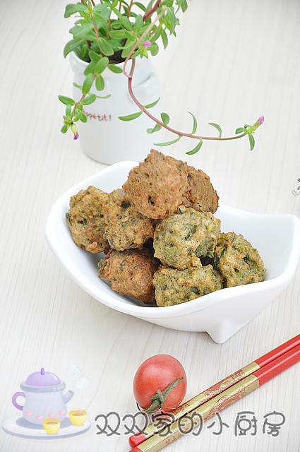 炸绿豆萝卜丸子的做法