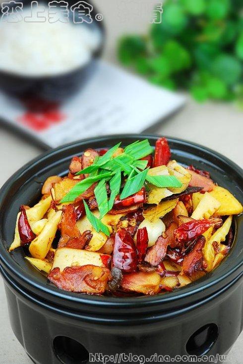 熏干腊肉干锅的做法