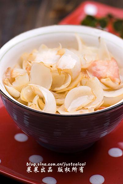 培根炒百合的做法