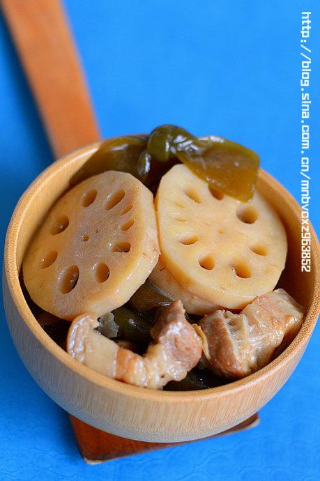 莲藕海带焖五花肉的做法