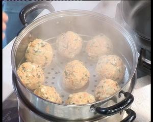 烤肉炒馕和菜团的做法