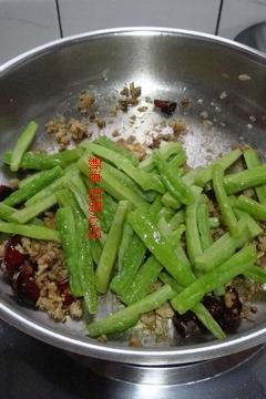 干煸苦瓜的做法