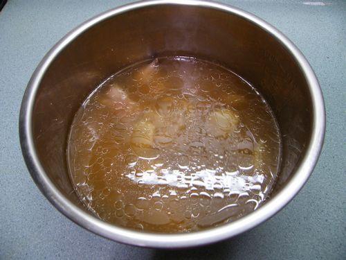 电压力锅黄豆猪手汤的做法