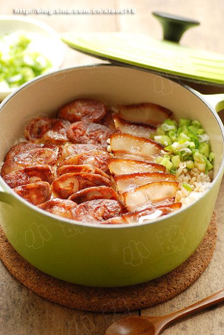 腊味双拼煲仔饭的做法