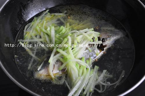 �ܲ�ľ�������������