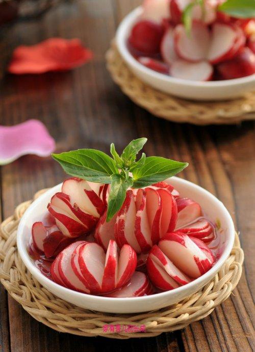 蜜汁樱桃萝卜的做法