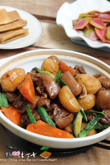 竹蔗马蹄羊肉煲的做法