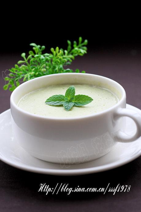 青豆奶油浓汤的做法