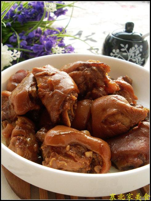 酱猪蹄的做法