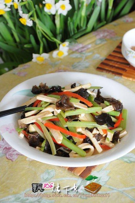 ����ľ�����׸ɵ�����