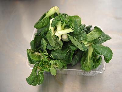 青菜煲芋艿靓汤的做法