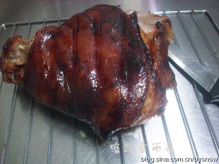 德式烤肘子的做法