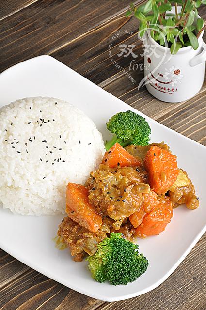 咖喱羊排饭的做法