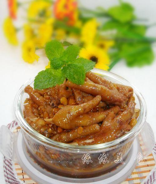 黄豆焖鸡脚的做法