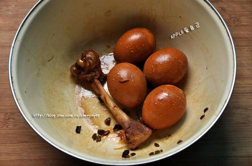 卤味鸡和卤蛋的做法