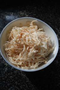 麻辣鸡丝土豆球的做法