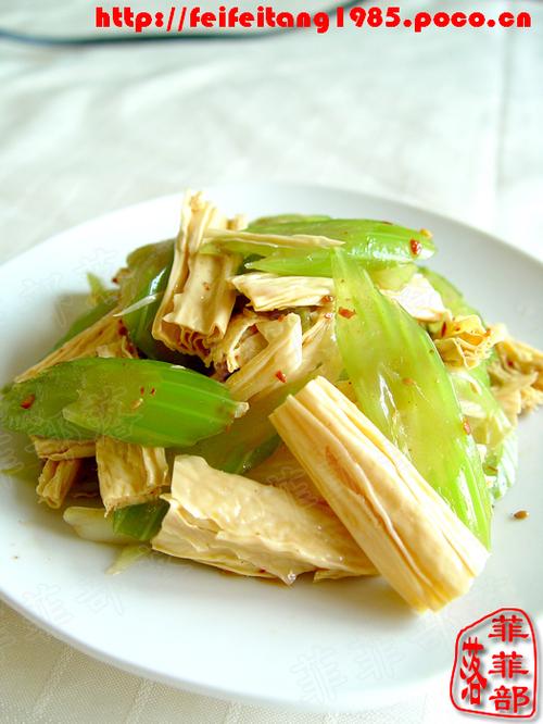 西芹腐竹的做法