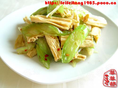 西芹腐竹的做法