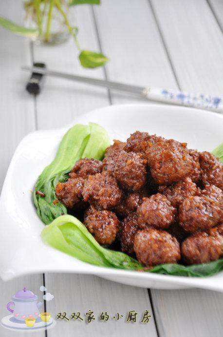 �׷����������