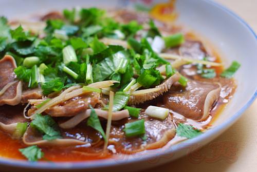 头抽蒸猪舌头的做法