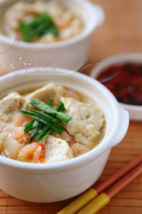 ��ɫɰ���϶���������