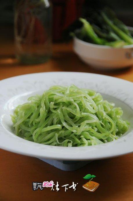 清炒莴笋丝的做法