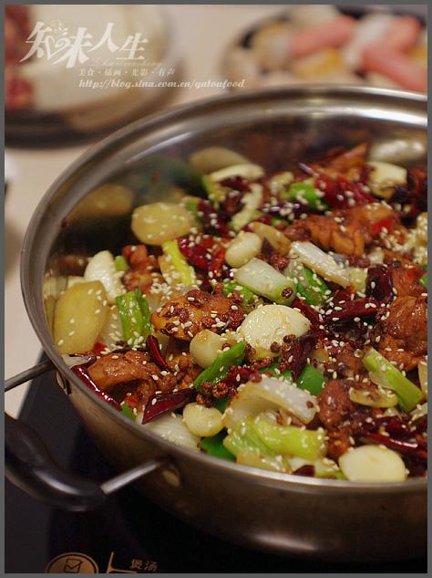 香辣鸡煲的做法