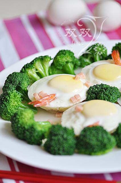 圆蛋大虾的做法