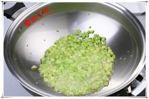 榄菜肉碎四季豆的做法