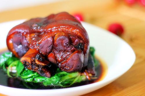 ������Ǻ�ë�����ӵ�����