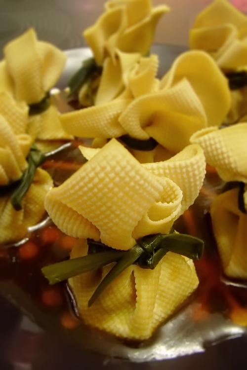 ����Ƥ���ӵ�����