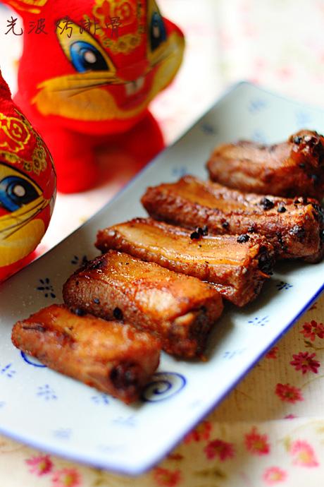 �Ⲩ���Źǵ�����