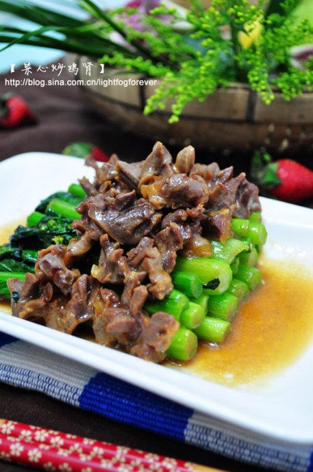 菜心炒鸡肾的做法
