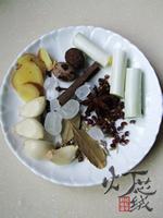 家常卤兔腿的做法