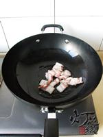 平菇炒肉的做法