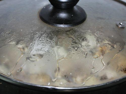 盐焗鹌鹑蛋的做法