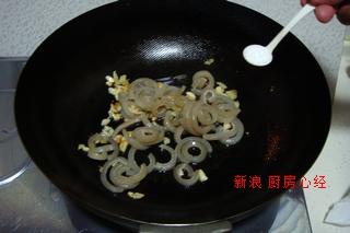肉皮炒豆芽的做法