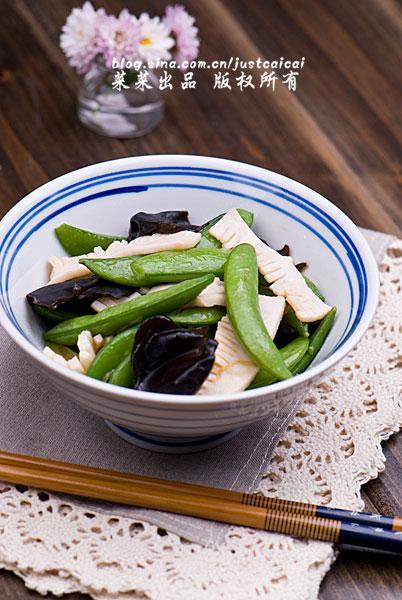 蚝油烩魔芋甜豆的做法