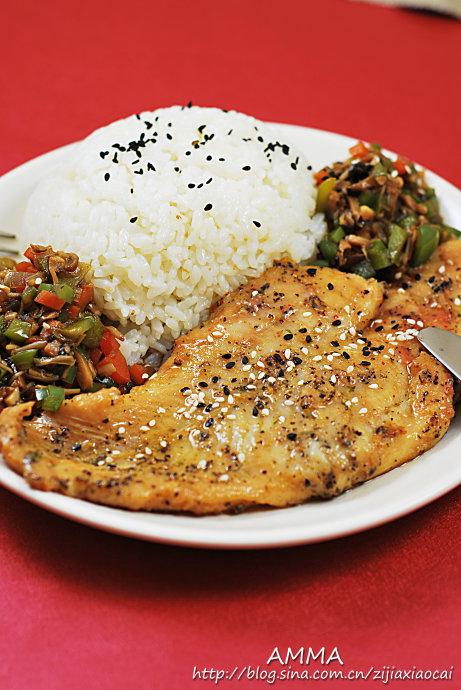 鲍鱼汁蔬菜酱+煎鱼排饭的做法