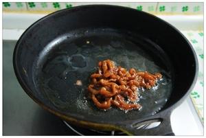 肉丝炒饼的做法